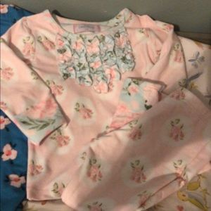 Sweet Honey Lounge Sleeve Lounge